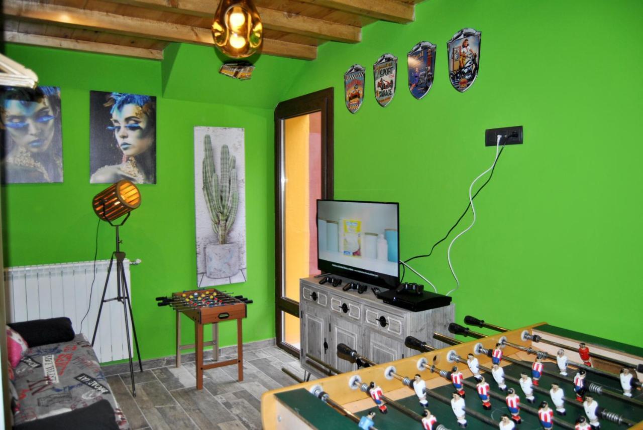 Collado Mediano Complejo Casas Rurales Mansiones Y Villas Deluxe المظهر الخارجي الصورة