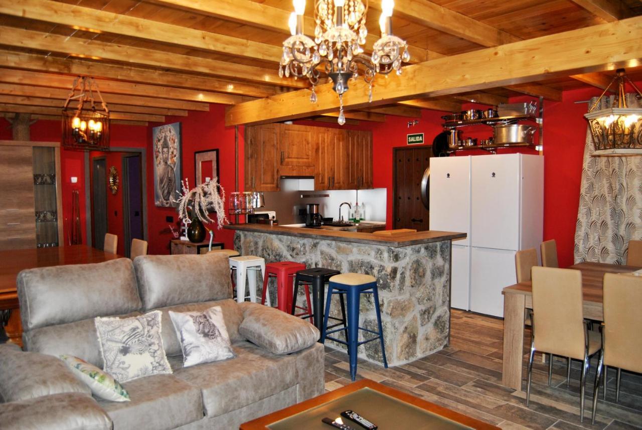 Collado Mediano Complejo Casas Rurales Mansiones Y Villas Deluxe المظهر الخارجي الصورة