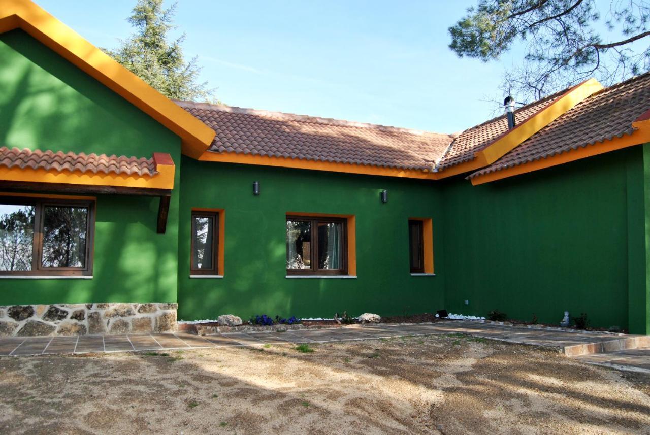 Collado Mediano Complejo Casas Rurales Mansiones Y Villas Deluxe المظهر الخارجي الصورة