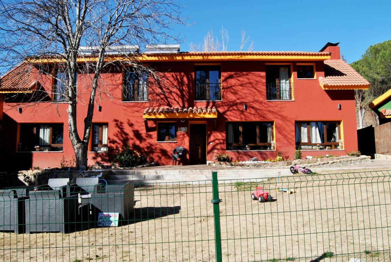 Collado Mediano Complejo Casas Rurales Mansiones Y Villas Deluxe المظهر الخارجي الصورة